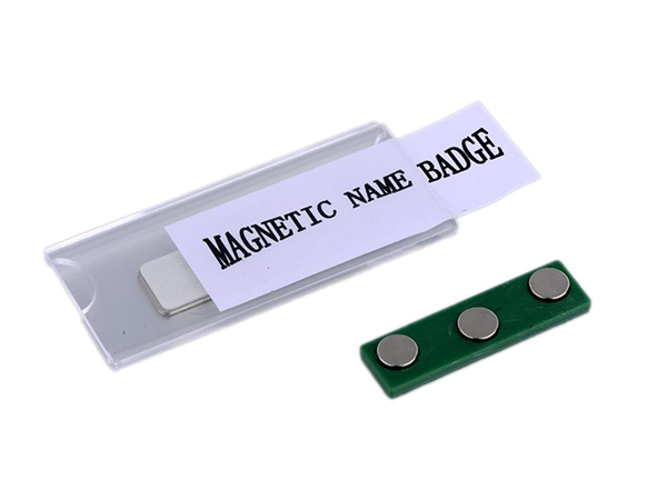 Magnetic name badge brings changes to business image