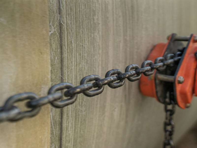 How Does Pull Force Affect Pot Magnet Performance and Safety?