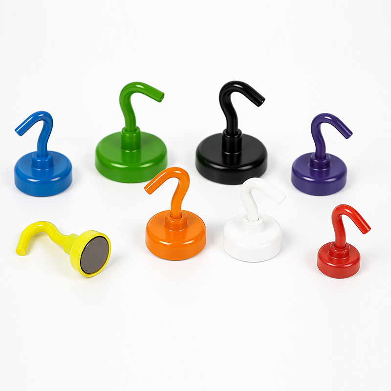 colorful_magnetic_hooks-ferrite