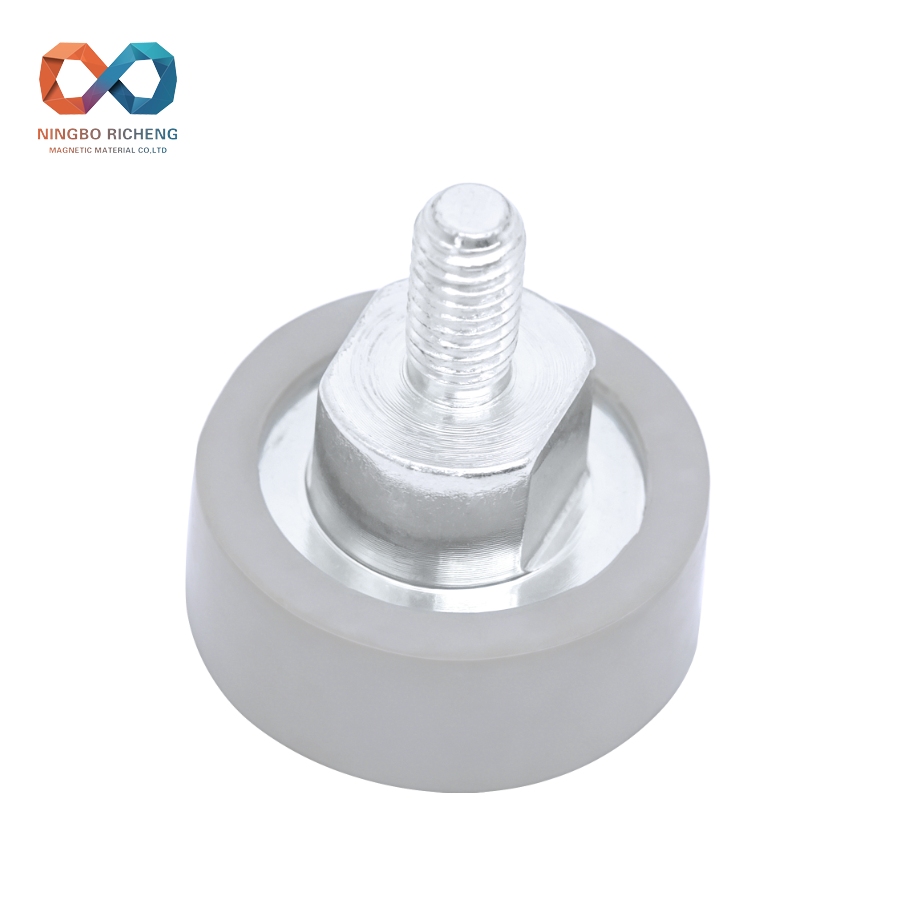Rubber coated magnet pot